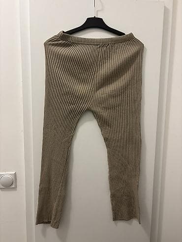 sako l: Rebrasti komplet – majica i pantalone, bež/peščane boje. - Materijal — 4