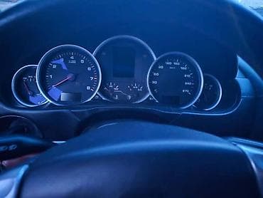 taxi tabla: KILOMETAR SAT 4.8 BENZIN ZA PORSCHE CAYENNE OD 2005. DO 2009. GOD — 1