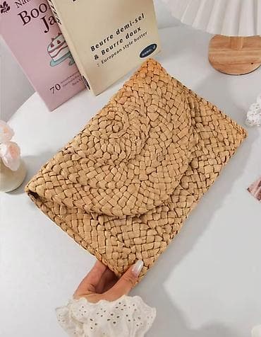torbe za plažu new yorker: Pletena klač torbica ponovo dostupna! ✨ Savršen boho detalj od — 3