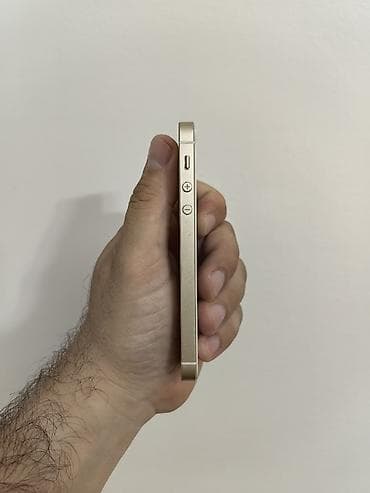lil solid 2.0 crveno svjetlo: Iphone SE 2016 gold sa 64gb sim free i icloud free. Radi otisak prsta — 3