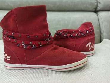 Ugg obuća: Bоја - Crvena, 37