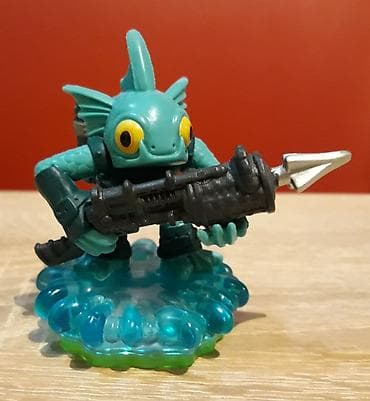polovni automobili na akumulator: Skylanders Gill Grunt iz serije Spyro Adventure. Potpuno ocuvan i — 2