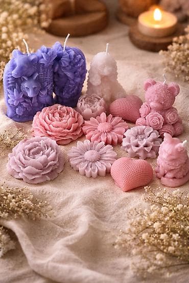 lampe sa perjem: Ukrasna ručno livena sveća – šumski motiv - Materijal: obojeni vosak — 2