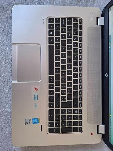 polovne baterije za laptop: Hp envy beatstudio edition - 17inch full HD ekran - baterija nova 3h+ — 2