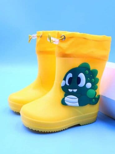 Čizme: Cena:2000din Dostupni — 11