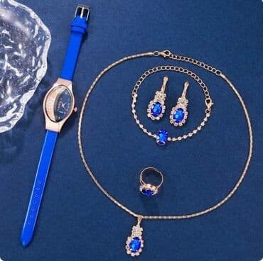 srebrni komplet nakita: Komplet sa satom
Cena:2200din — 2