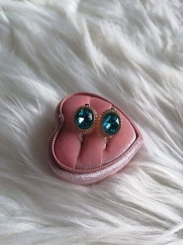 Cena 900din
Mindjuše