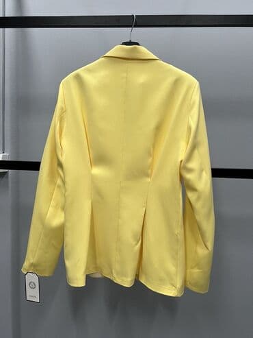 olang cizme sa krznom: 💫Ženski strukirani sako – jednoredno kopčanje 2500 din Dostupan u vise — 2