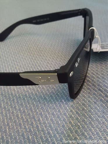 revision naocare: Ray Ban Way Farer, Crne, Unisex, Nove. Crno Staklo i Crn Ram — 2