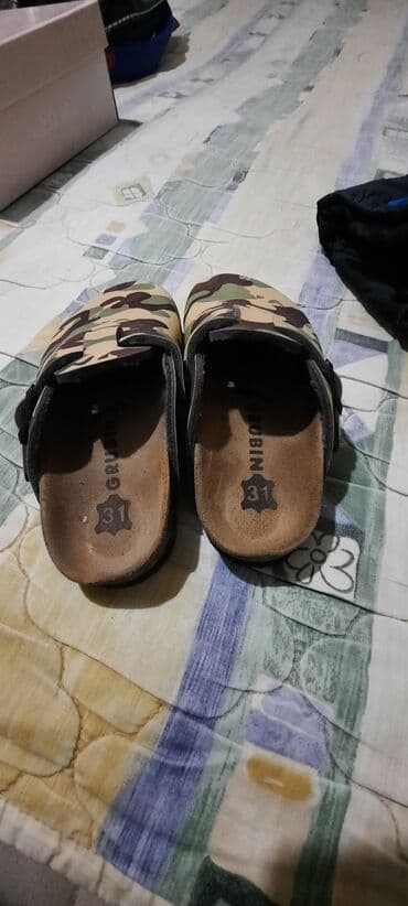 grubin papuce sa dva kaisa: Clogs — 5