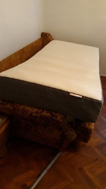 ikea polovne stvari: Krevet, komoda i dusek na prodaju. Moguc i prevoz na vasu adresu uz — 7