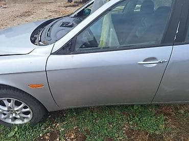 auto plac sirena: ALFA 156 VRATA 612A | Vrata alfa 156 karavan kod boje 612a cena se — 4
