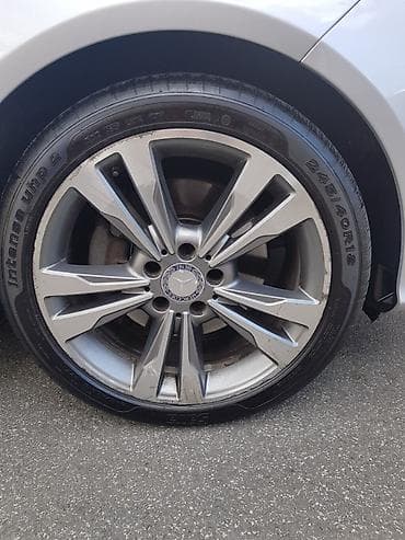 sila zatezanja: Prodaju se alu felne za Mercedes-Benz sa montiranim pneumaticima — 4