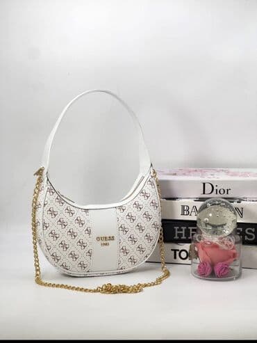 Elegantna torbica, Guess