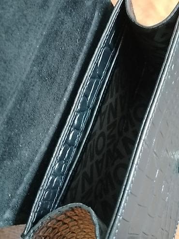 hit torbe za 650 dinara: Mona elegantna ženska tašna sa krokodil teksturom. - Materijal — 4