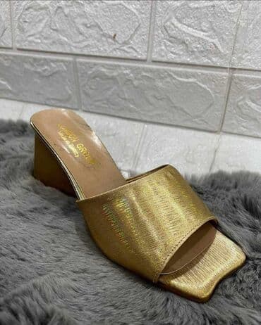 opposite akcija 1 1 2022: AKCIJA
1700din.
roba sa Kosova — 12