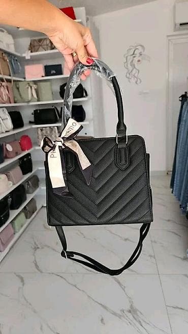 new yorker torbice zenske: Set od 2 crne torbe - 3500 dinara

IK — 3