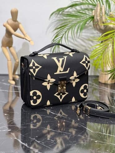 torba za obucu: Cena torbi 2450
Cena kaisa 1.700
Cena novcanika 1.700
Alb sa porezom — 14