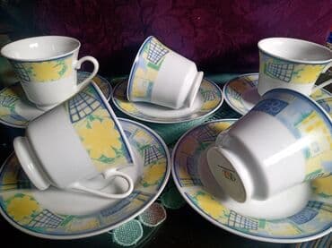 starbucks solje cena: Solje nove velike za kafu iz 80-ih mogu i u — 1