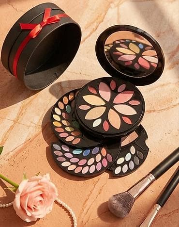 pertle za air force 1: Komplet višeslojne palete za šminkanje sa ugrađenim ogledalom - — 1