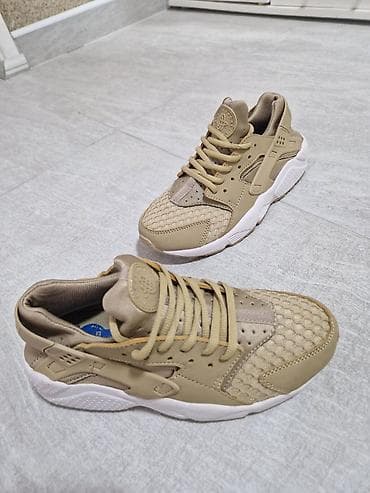 Trainers: Patike Nike Air Huarache – veličina 38 - Boja: bež/peskasto sa belim — 2