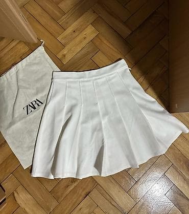 Dukserice: ZARA bela plisirana mini suknja - Model: mini suknja A-kroja sa — 1