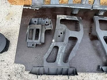 polovna vozila valjevo: NOSAC BRANIKA ZA CITROEN C4 GRAND PICASSO ZA 2008. GOD — 1