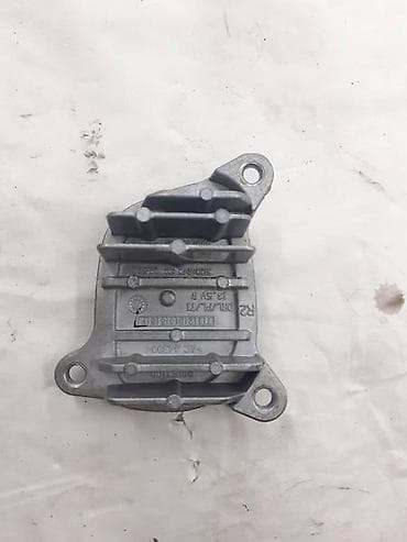 kljuc za golf 4: TRAFO FARA ZA VOLKSWAGEN GOLF 8 - 5H0998478A | Trafo fara za Golf — 2