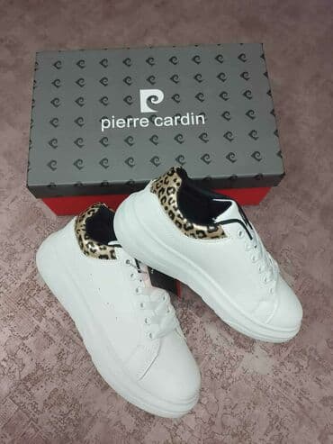 kozna obuca bueno: Pierre Cardin ženske patike. U kutiji — 1