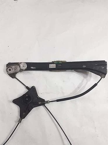 auto otpad pirot: NOSAC PODIZACA PROZORA ZA VOLKSWAGEN PASSAT B8 - 3G0837461C | — 2