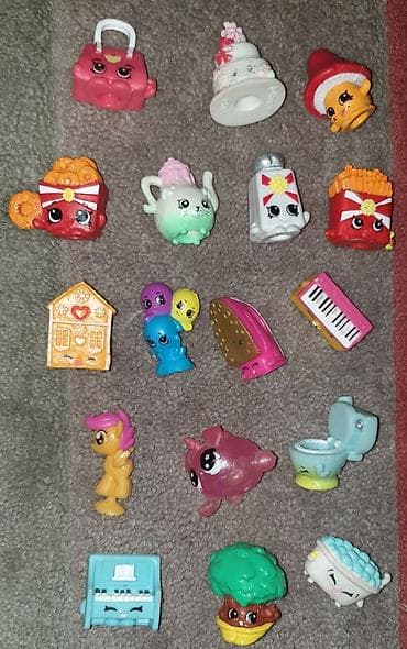 kolica igracka za decu: SHOPKINS IGRACKE na komad. cena na komad — 1