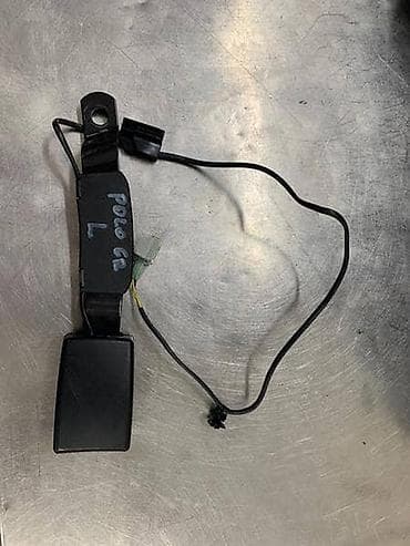led oči za auto: KOPCA POJAS A ZA VOLKSWAGEN POLO - 6R0857755D | Kopca pojasa leva — 1