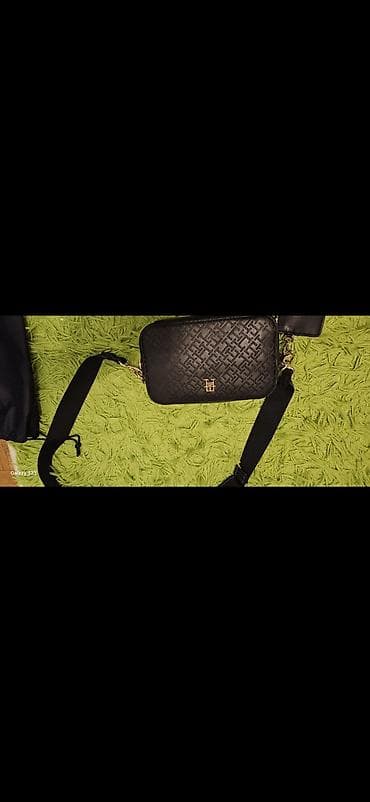 bata zenske cipele: Nova teget Tommy Hilfiger tasnica, samo je skinuta etiketa — 4