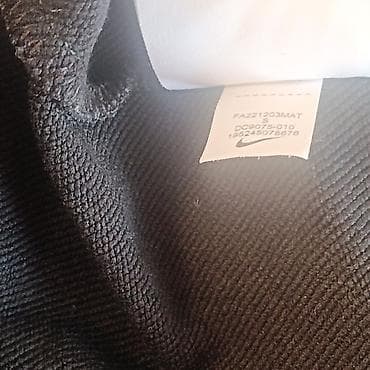 dukseri: Nike F.C. Dri-FIT dukserica s kapuljačom - Model: Nike F.C. pulover — 5