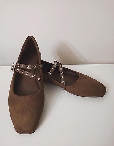 legend beograd: Baletanke ☕🍂 ✨ Dostupne u broju 40 ✨ Unutrasnje gaziste 26 cm 1100 — 5