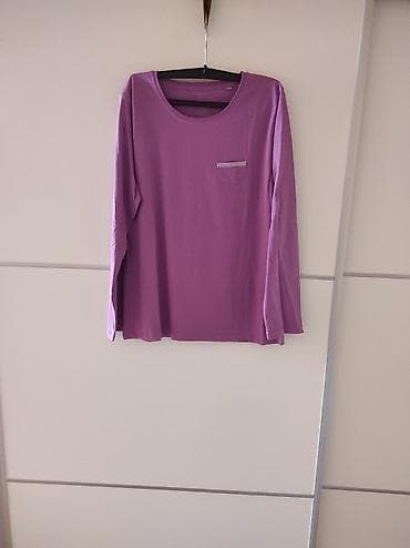 Nova pamucna bluza. Bez etikete. Poluobim grudi 50 do 56, ramena 38