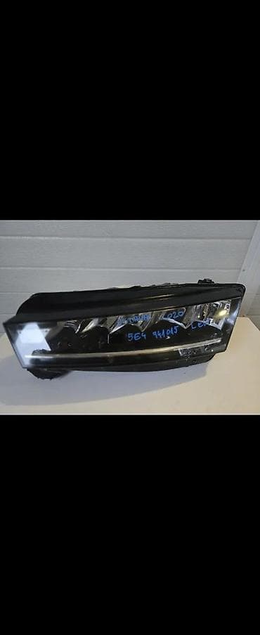 SKODA OKTAVIA 2020 LEVI FUL LED FAR 5E4941015 | Audi vw delovi
