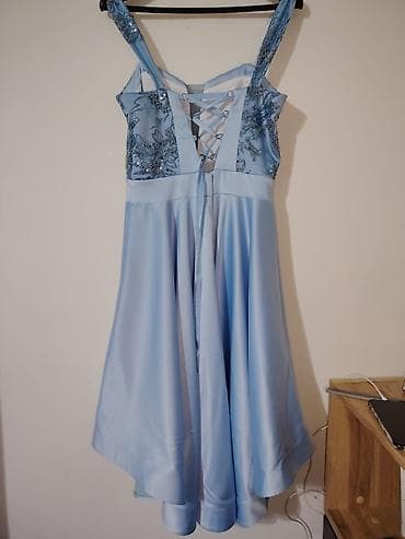 prodajem second hand: Na prodaju haljina, potpuno nova, nosena samo jednom. Odgovara — 3
