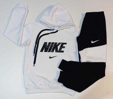 Tracksuit sets: 👇🏻👇🏻TRODELNI SETOVI👇🏻👇🏻 💰💰2750 din ili dva 4500din💰💰 Set sadrzi — 6
