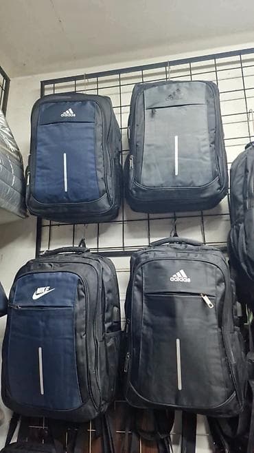 Sportske torbe i rančevi: Ruksaci – različiti modeli i brend stilovi - Širok izbor školskih i — 9