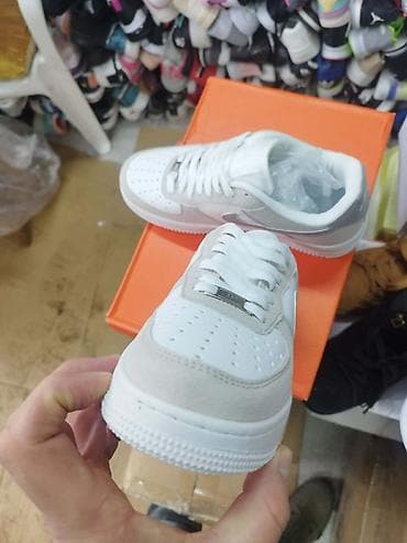 hogl obuca beograd: 36-41 
3400 — 2