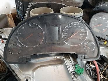 zastita za instrument tablu: KILOMETAR SAT - BRZINOMER ZA AUDI A4 | A4 audi 2003 1.9tdi. 70e — 1