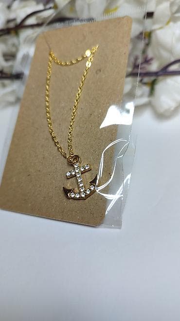 ogrlica krstic: Zlatna ogrlica sa priveškom sidra - Materijal: legura u zlatnoj boji — 2