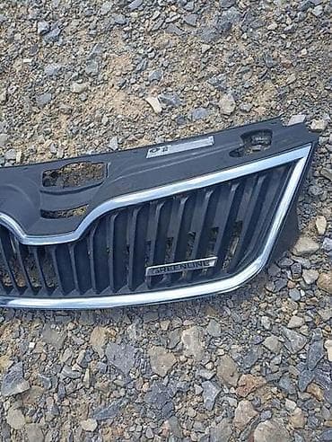 loren delovi: MASKA ORIGINALNA ZA ŠKODA RAPID OD 2014. DO 2019. GOD. | SKODA RAPID — 2