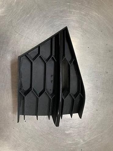 tank pad za motor: RESETKA BRANIKA ZA ŠKODA SUPERB - 3V0853665 | Resetka branika Skoda — 1
