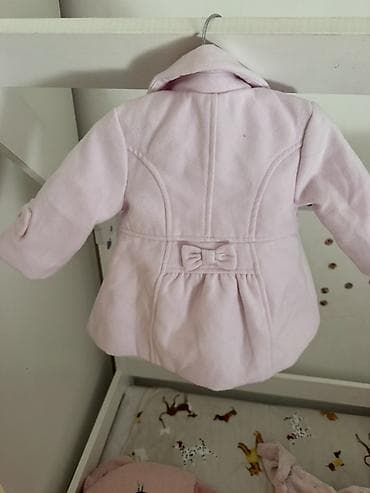 Helanke: Elegantan kaputić za devojčice, svetloroze boje. - Model: klasičan — 2