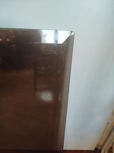 Kreveti: Braon staklo za klub stocic. Dimenzije oko 64,4 cm x 64 cm — 3