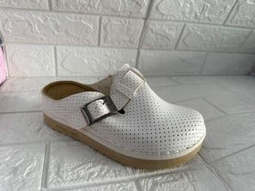 crocs zenske klompe: 36-41
1500din — 7