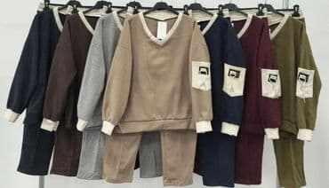 Trousers: Damski komplet trenerka – duks + donji deo - Model: duks sa V‑izrezom — 1