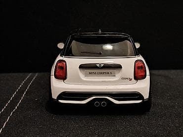 mini skije: Mini COOPER S "White" 1:18 - NOVO NOVO! Model MINI COOPER S — 4